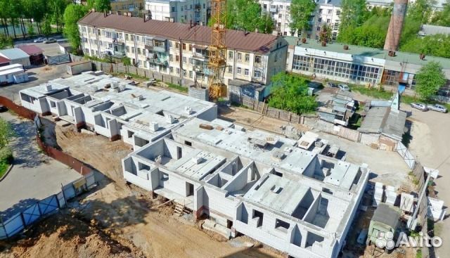 2-к квартира, 57 м², 1/9 эт.