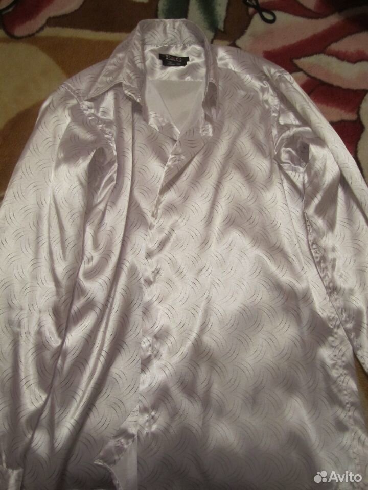 Итальянская рубашка.Одевал один раз на свадьбу.Размер М. Цена 1200. Объявл