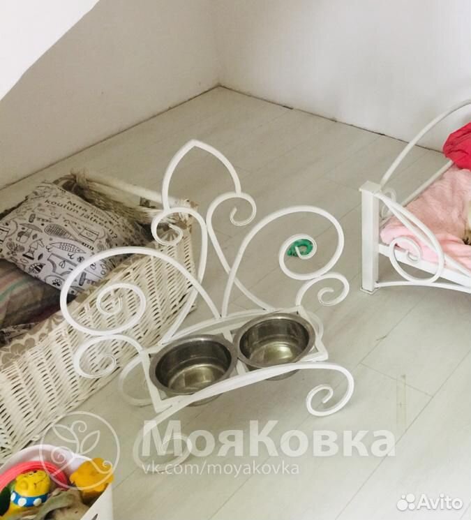 Подставка для мисок, столик для еды, для животных купить на Зозу.ру - фотография № 2