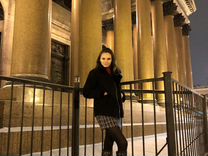 Экскурсовод в музее. Экскурсовод и экскурсанты петербург. Гид профессия. Вакансия экскурсовод петербург. Вакансия экскурсовод петербург.