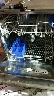 Посудомоечная машина Ardo DWI 60 ES на запчасти
