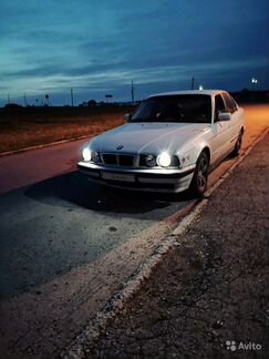 BMW 5 серия 2.0 МТ, 1992, битый, 350 000 км