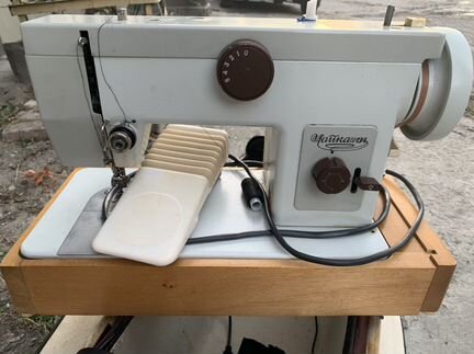 Швейная машина Чайка 134