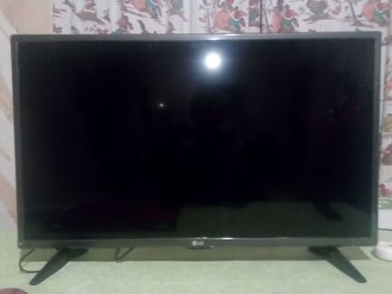 Телевизор LG Smart 31 дюйм. Рабочий, в отличном со