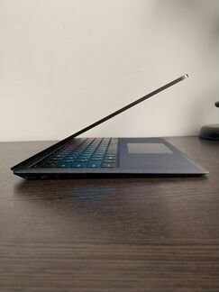 Microsoft Surface Laptop 2 (Core i5, 256гб SSD, 8г