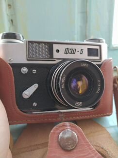 Плёночный фотоаппарат Фэд 5