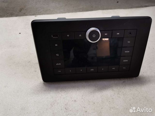 Магнитола Renault Arkana