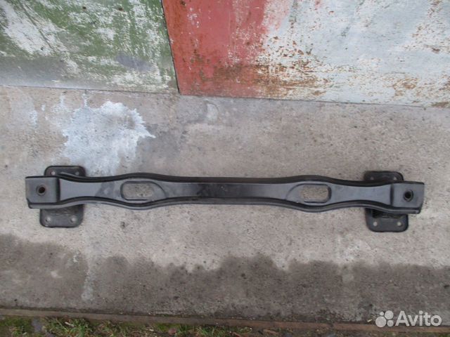 Брус кранштейн заднего бампера BMW X5 E70