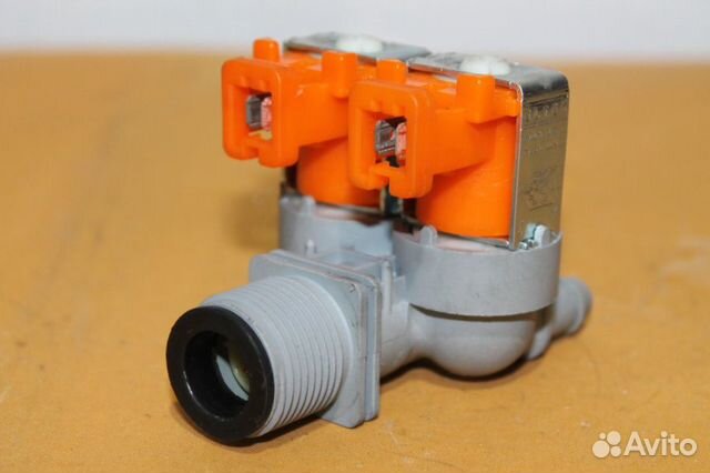 Клапан подачи воды Electrolux 1240825008 бу. 5503