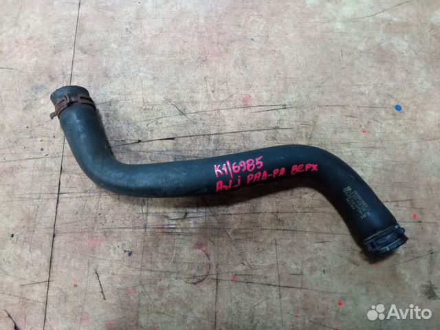 Патрубок радиатора верхний Опель Астра J