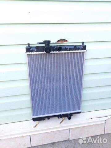 Радиатор охлаждения Nissan Cube 98-02 АКПП