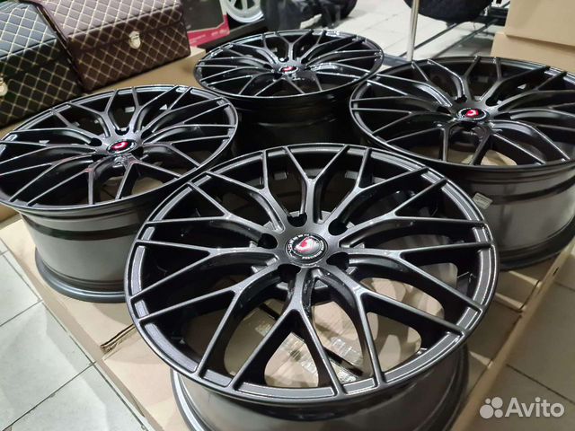 Vossen r18 5.114.3