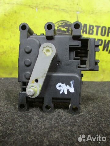 Моторчик заслонки отопителя на Mazda 6 gg