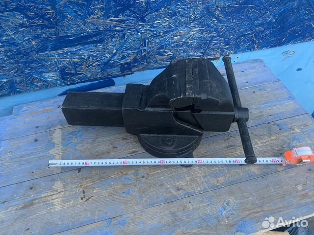 Тиски слесарные СССР болшие