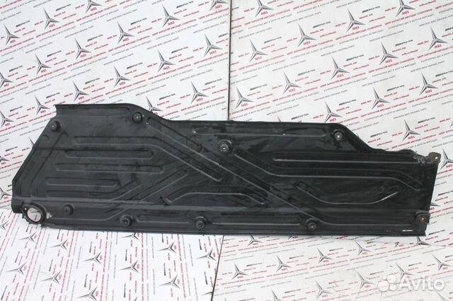 Защита днища правая w211 Mercedes