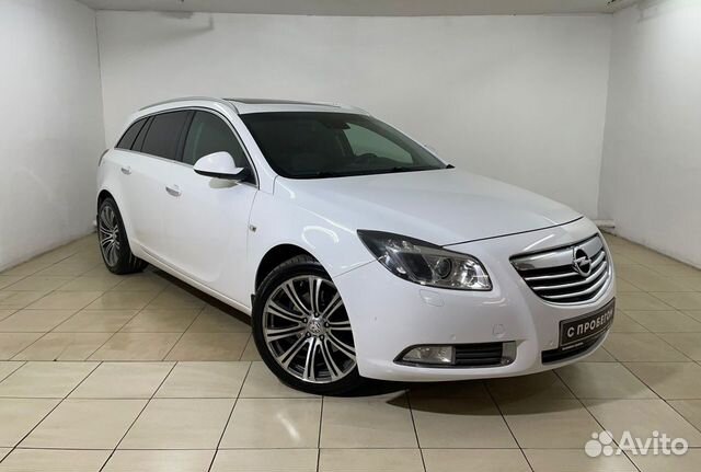 Opel Insignia `2011