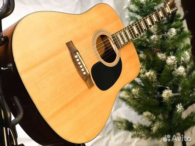 Гитара акустическая с чехлом