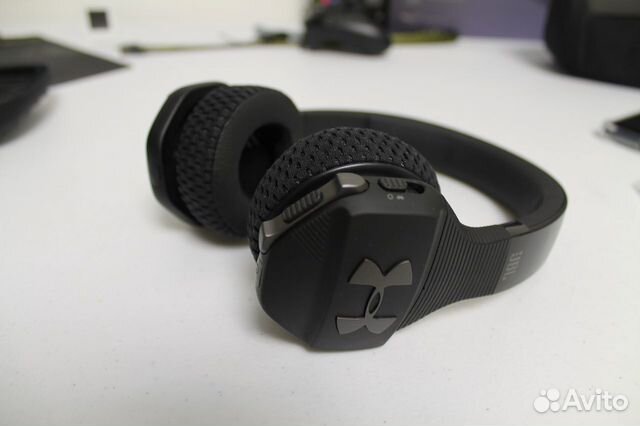 jbl under armour sport wireless train