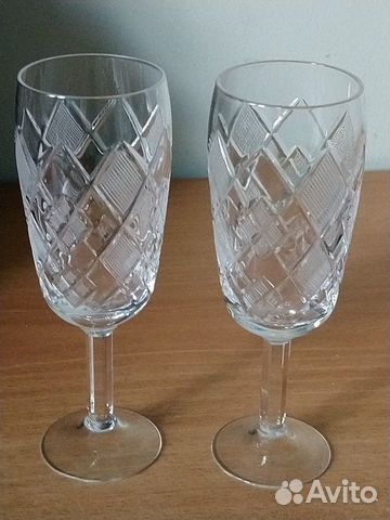Хрустальные стопки и бокалы