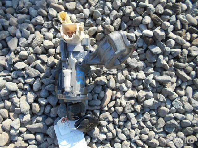 Замок зажигания Toyota Allion ZZT240 1ZZ-FE