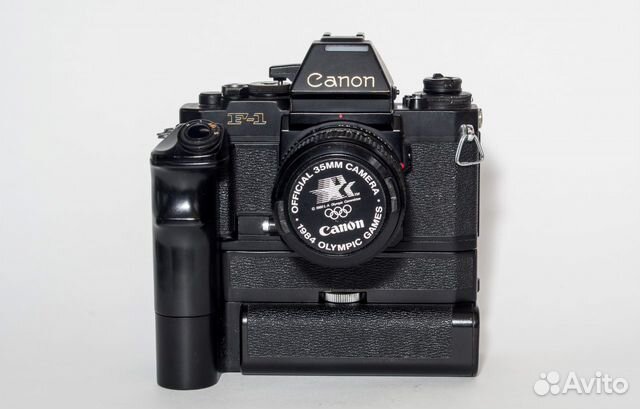 Фотоаппарат плёночный зеркальный Сanon F1 new
