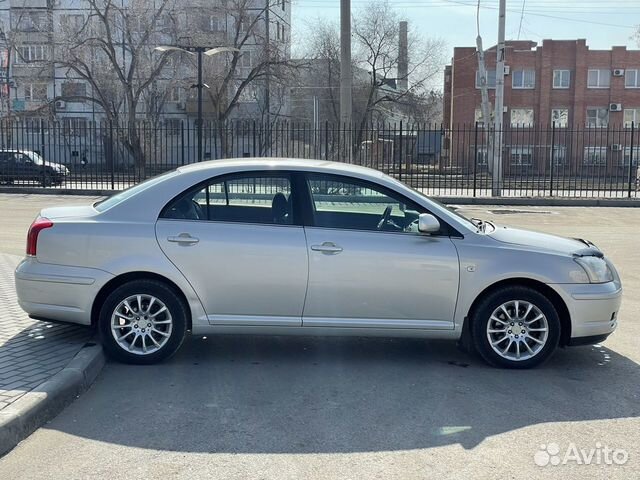 Toyota Avensis 2.0 AT, 2004, 125 000 км