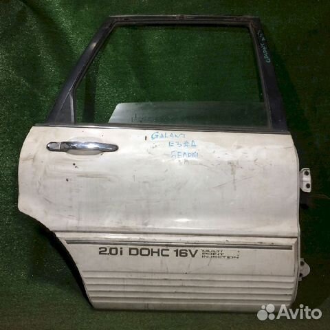Дверь задняя правая Mitsubishi Galant E33A Белая в