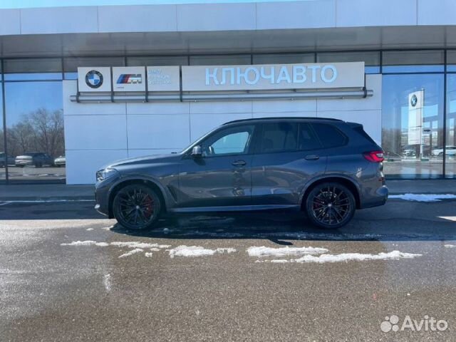 BMW X5 4.4 AT, 2021