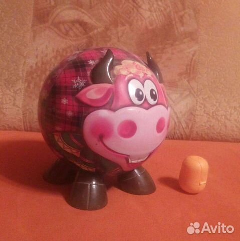 Игрушка-жестянка бычок