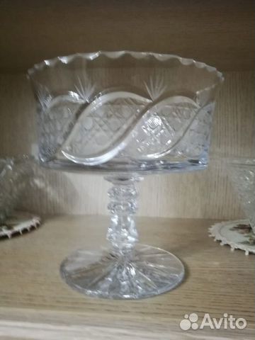 Ваза хрустальная