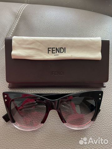 Солнцезащитные очки