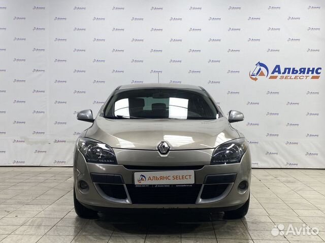 Renault Megane 1.6 AT, 2011, 153 576 км