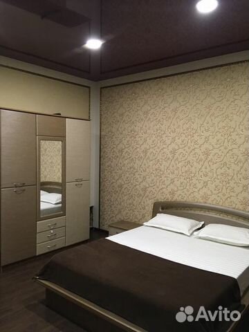 

1-к. квартира, 60 м², 1/3 эт.
