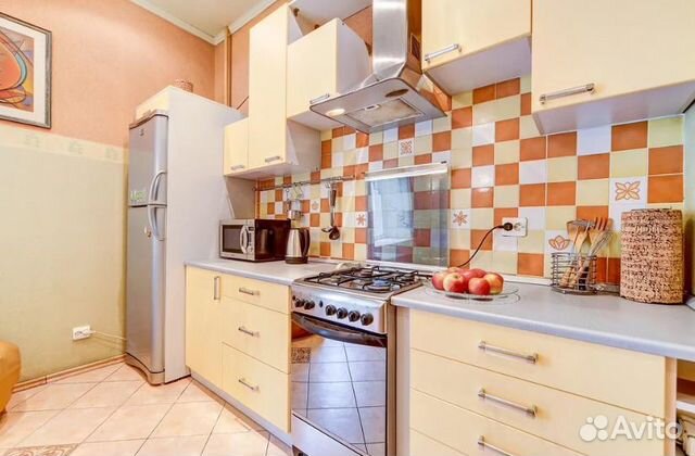 

2-к. квартира, 70 м², 3/5 эт.