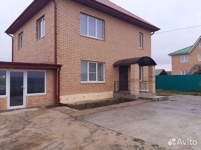

6-к. коттедж, 200 м²