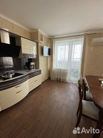 

3-к. квартира, 76 м², 2 кровати