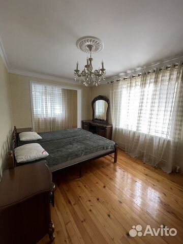 

3-к. квартира, 88 м², 5/5 эт.