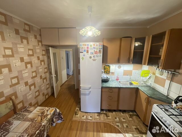 

1-к. квартира, 41 м², 1/10 эт.