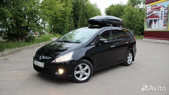 Лобовое, боковое, заднее стекло Mitsubishi Grandis