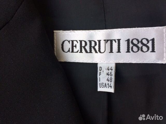 Жакет Cerruti1881 оригинал р.46-48 Жакет Cerruti1881 оригинал р.46-48