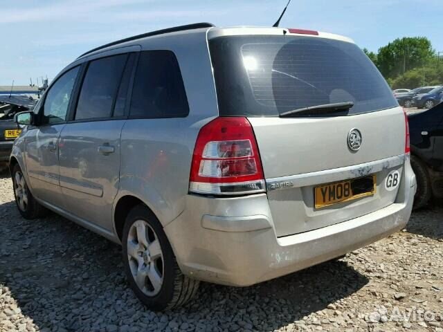 Дверь капот фара бампер Opel zafira B