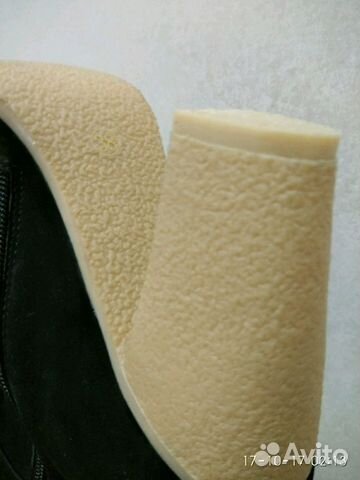 Зимние новые сапоги Зимние новые сапоги