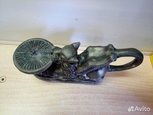 Подсвечник лев