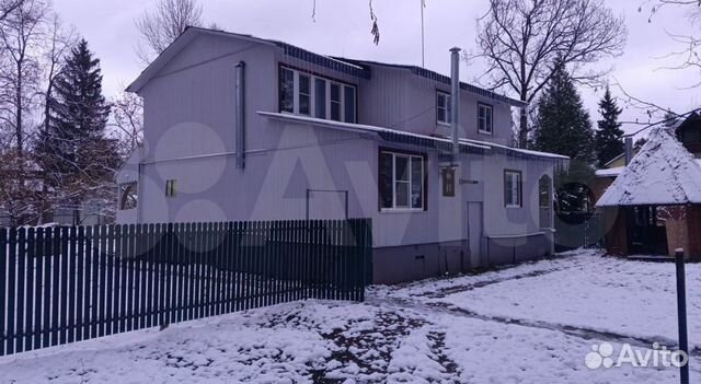 

6-к. дом, 200 м²