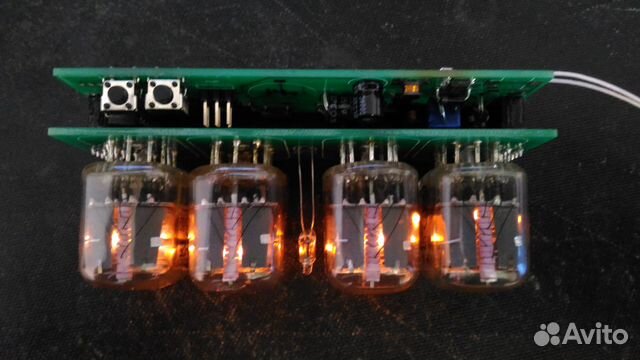 Часы Nixie clock без корпуса на ин-12 Часы Nixie clock без корпуса на ин-12