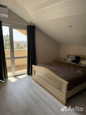 

4-к. дом, 200 м²