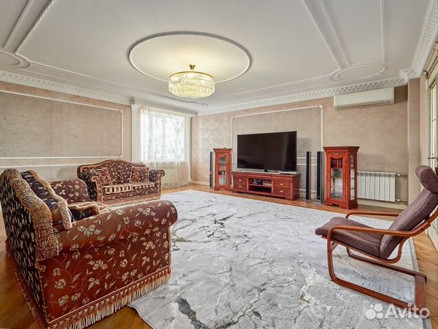 

5-к. квартира, 198 м², 6 кроватей