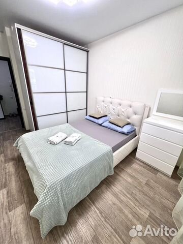 

1-к. квартира, 64,5 м², 2 кровати