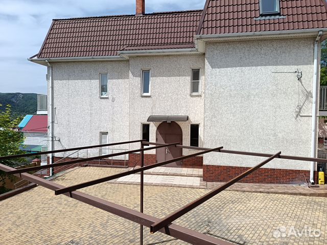 

7-к. коттедж, 250 м²