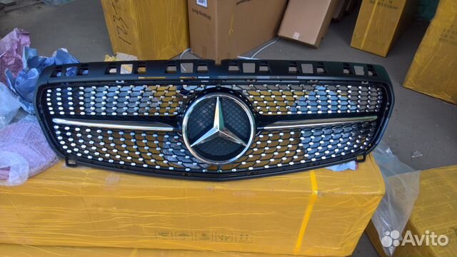 Решетка радитора Mercedes W 176 Black (Черная) Решетка радитора Mercedes W 176 Black (Черная)